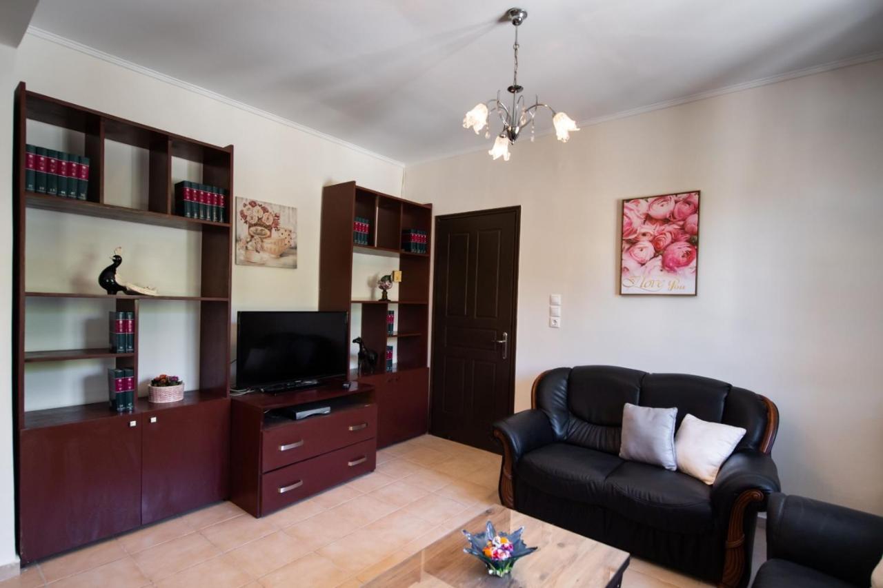 Irinis House Βίλα Komílion Εξωτερικό φωτογραφία